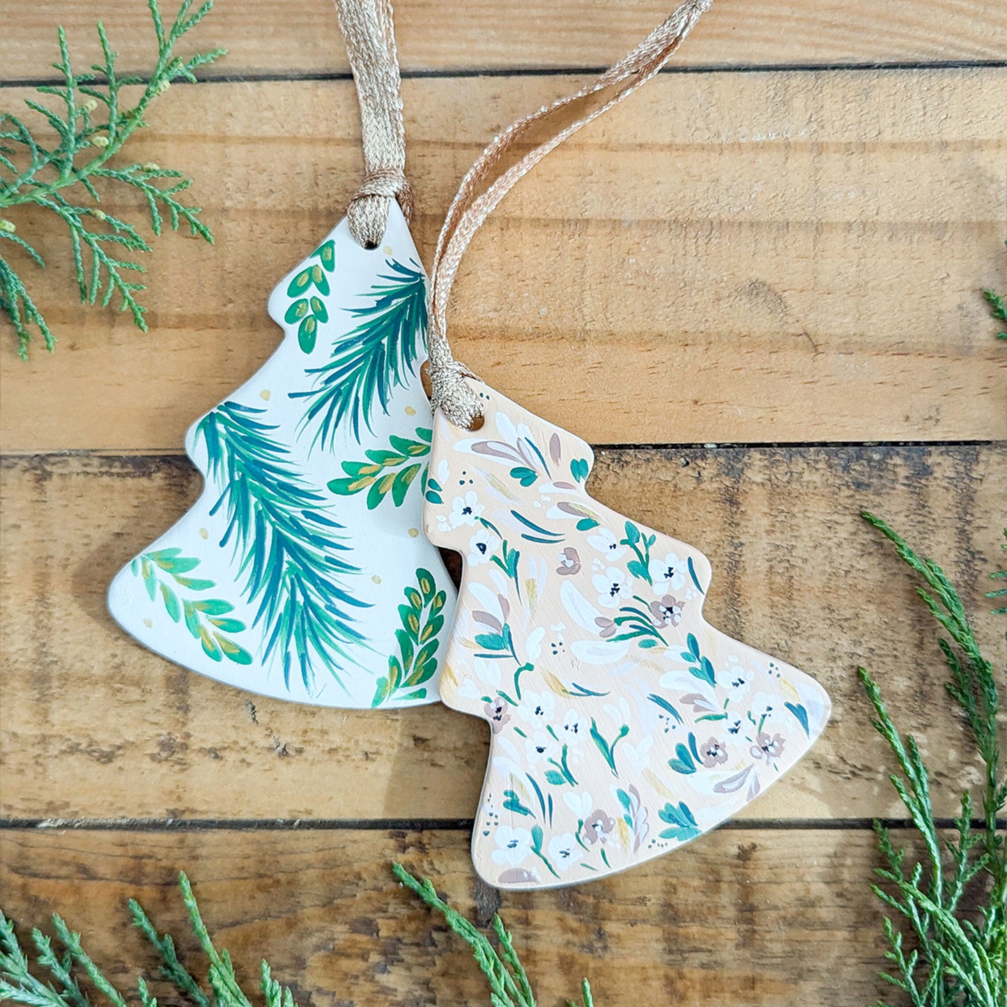 Dainty Florals Tree Ornament